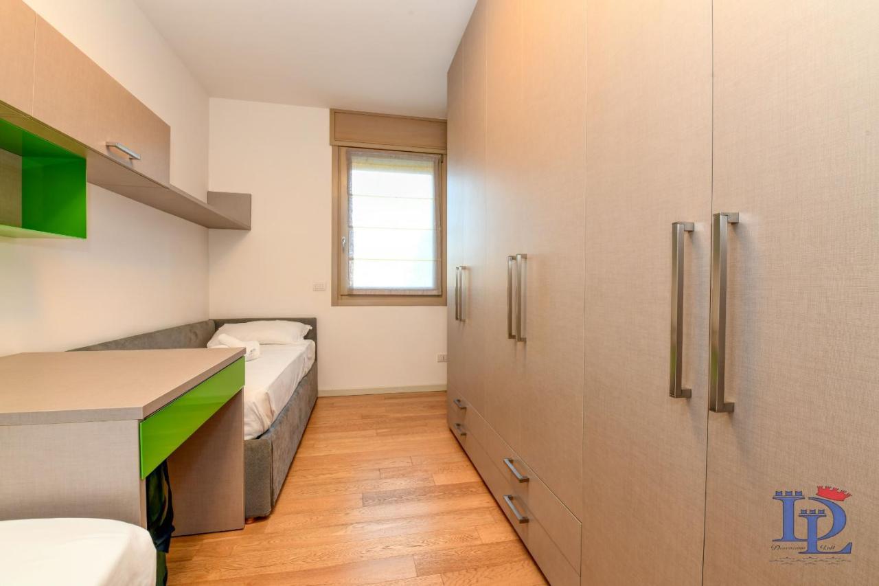Desenzanoloft Official Partner Marriott Homes & Villas - Oscar Luxury Suite Desenzano del Garda Eksteriør bilde